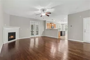 4820 Fieldstone View Cir, Cumming, GA 30028 - Photo 17
