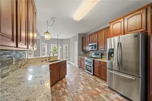 32 Lasalle Ln, Douglasville, GA 30134 - Photo 5