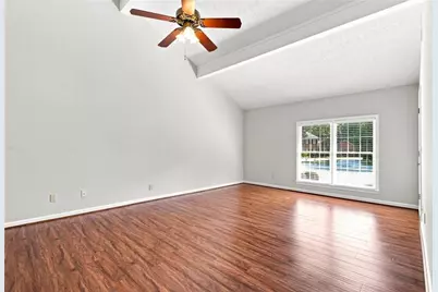 113 Jamestown Court SW, Lilburn, GA 30047 - Photo 17