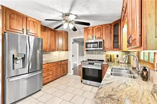 113 Jamestown Ct SW, Lilburn, GA 30047 - Photo 13