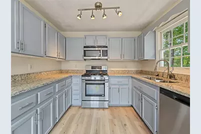 152 Village Drive, Hiram, GA 30141 - Photo 7