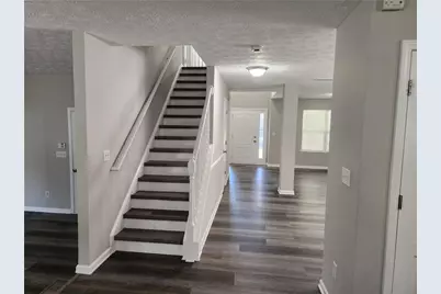 2382 Temple View Drive, Snellville, GA 30078 - Photo 9