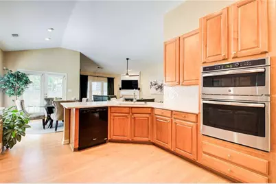 4903 Eagles Ridge Loop, Lithonia, GA 30038 - Photo 15