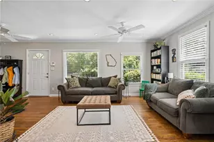 313 Eleanor St SE, Atlanta, GA 30317 - Photo 13
