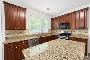 740 Courageous Ct, Lawrenceville, GA 30043 - Photo 9