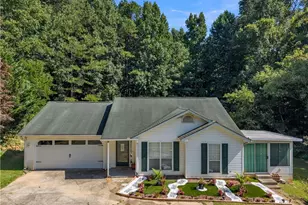 3877 Deaton Rd, Flowery Branch, GA 30542 - Photo 3
