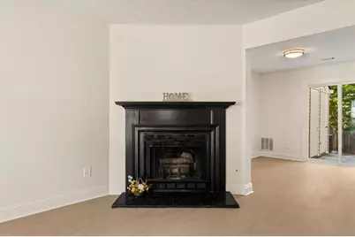 5716 Wells Circle, Stone Mountain, GA 30087 - Photo 5