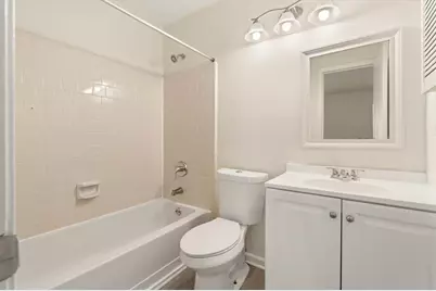 5716 Wells Circle, Stone Mountain, GA 30087 - Photo 15