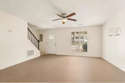 5716 Wells Circle, Stone Mountain, GA 30087 - Photo 3