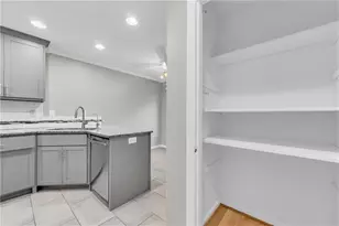 1493 Ashford Pl NE, Atlanta, GA 30319 - Photo 29