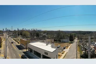 1024 Donald L Hollowell #B, Atlanta, GA 30318 - Photo 9