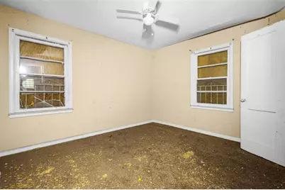 449 Hamilton E Holmes Drive, Atlanta, GA 30318 - Photo 11