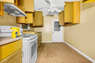 449 Hamilton E Holmes Dr, Atlanta, GA 30318 - Photo 5