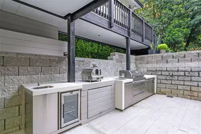 3946 Paces Ferry Road NW, Atlanta, GA 30327 - Photo 41
