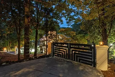 3946 Paces Ferry Road NW, Atlanta, GA 30327 - Photo 53