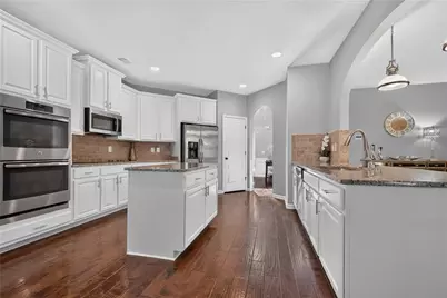 8742 Hamil Court, Douglasville, GA 30135 - Photo 11