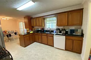 3575 Thrush Ct, Loganville, GA 30052 - Photo 13