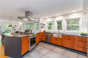 100 Kings Mill Ct, Roswell, GA 30075 - Photo 9