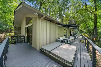 460 Valley Green Drive NE, Atlanta, GA 30342 - Photo 57