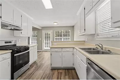 140 Cannon Drive, Fayetteville, GA 30214 - Photo 5