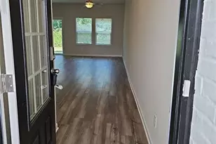 1504 Purple Coneflower Ave SE, Smyrna, GA 30126 - Photo 5