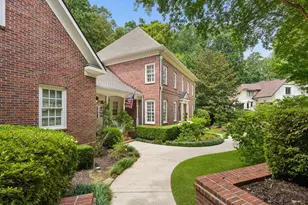 553 Bryn Mawr Ln NW, Atlanta, GA 30327 - Photo 3