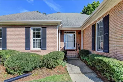 611 Iris Lane, Winder, GA 30680 - Photo 3
