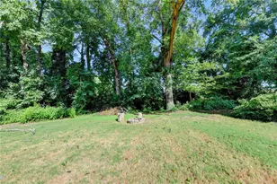 611 Iris Ln, Winder, GA 30680 - Photo 71
