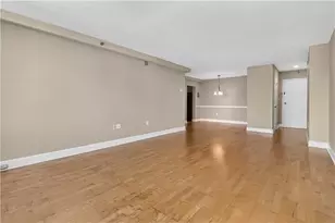 2479 Peachtree Rd NE, Atlanta, GA 30305 - Photo 9