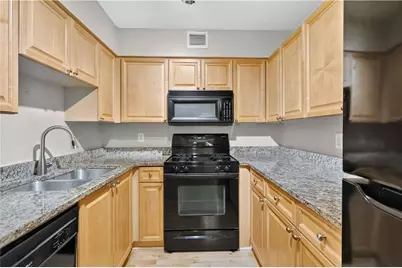 2479 Peachtree Road NE #1708, Atlanta, GA 30305 - Photo 11