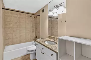 2479 Peachtree Rd NE, Atlanta, GA 30305 - Photo 17