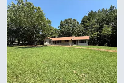 655 Elberta Drive, Marietta, GA 30066 - Photo 3