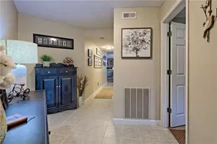300 Ginger Creek Ln, Clayton, GA 30525 - Photo 5