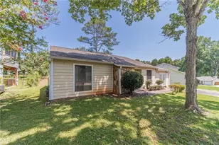 3399 Timbercreek Dr, Lawrenceville, GA 30044 - Photo 3