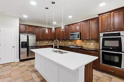 1203 Lanier Springs Drive, Buford, GA 30518 - Photo 5