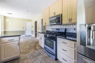 215 Valley Brook Trail, Jonesboro, GA 30238 - Photo 11
