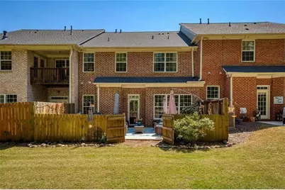 1404 Lexington Dr, Roswell, GA 30075 - Photo 29