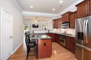 1404 Lexington Dr, Roswell, GA 30075 - Photo 11