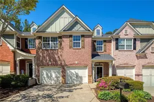 1404 Lexington Dr, Roswell, GA 30075 - Photo 3