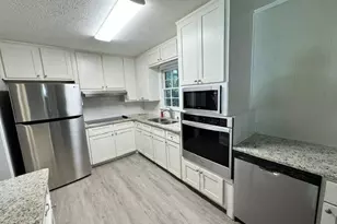245 Bruce St, Loganville, GA 30052 - Photo 7