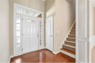 428 Brookes Walk, Woodstock, GA 30188 - Photo 5