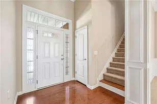 428 Brookes Walk, Woodstock, GA 30188 - Photo 5