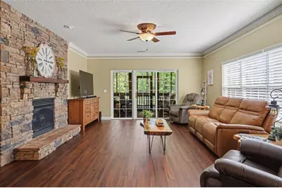 146 Gleneagle Court #202E, Clayton, GA 30525 - Photo 15