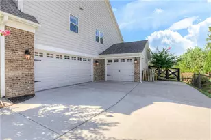 2127 Harmony Dr, Canton, GA 30115 - Photo 9