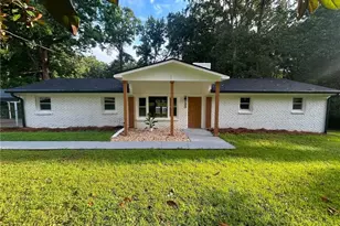 1018 Oakton Dr SW, Marietta, GA 30060 - Photo 1