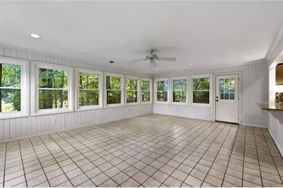 7140 Duncourtney Drive, Sandy Springs, GA 30328 - Photo 13