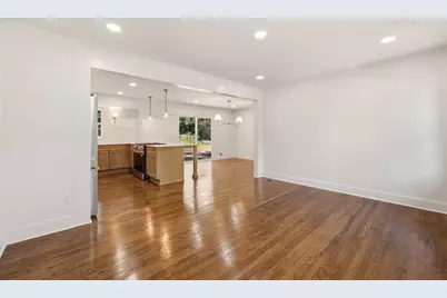 215 Valley Drive, Roswell, GA 30075 - Photo 9