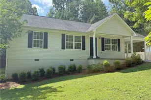 4411 Whitmire Cir, Gainesville, GA 30506 - Photo 3