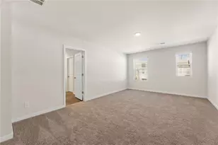 2070 Underwood Dr, Lawrenceville, GA 30043 - Photo 15