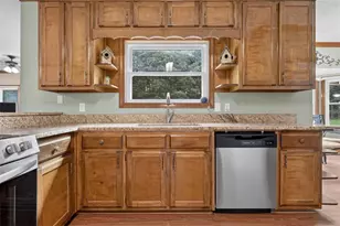 2058 Lakewood Circle, Grayson, GA 30017 - Photo 13